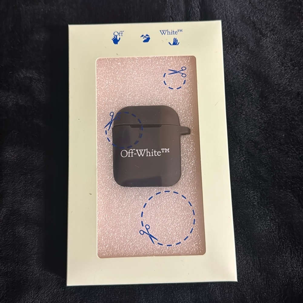 Off-White AirPod case